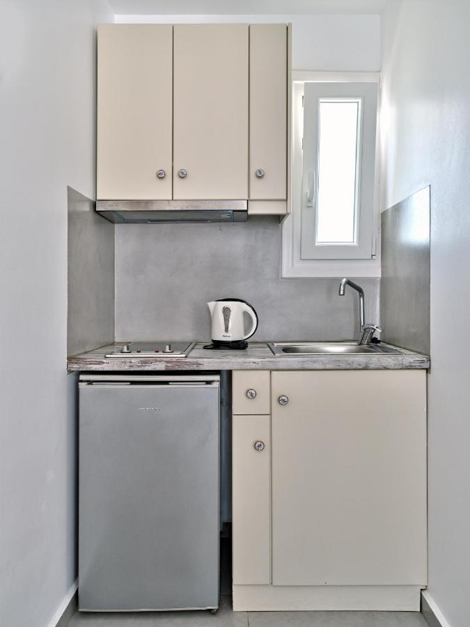 Corina Studios-Apartments Náousa Exterior photo
